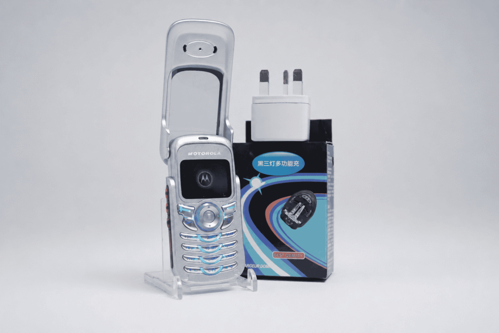 Motorola E380 Silver Blue